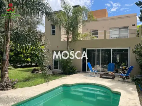 Casa con pileta Banco Provincia