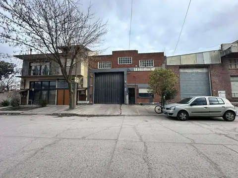 Galpón en Lopez de Gomara