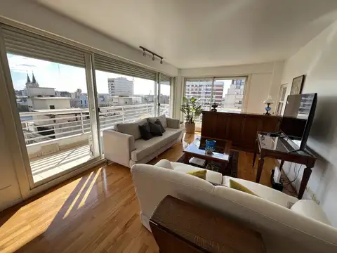 Departamento en Venta con 2 cocheras