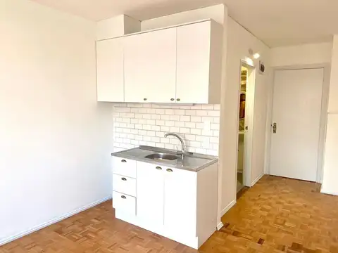 Departamento en Alquiler en Ciudad Vieja, $U 17.000