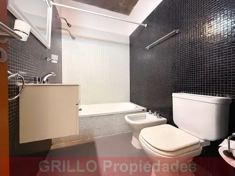 Jaramillo 1600, Piso 8