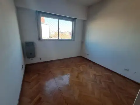 Departamento en Alquiler en Ramos Mejía Norte, $ 700.000