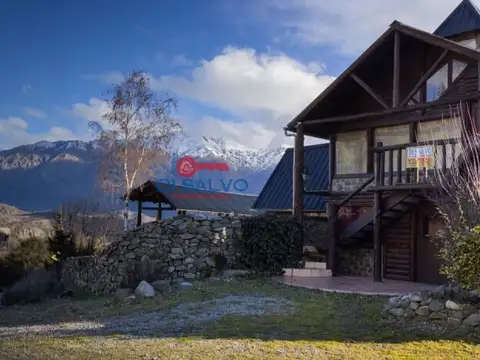 Propiedad comercial sobre ruta 40 en Epuyen