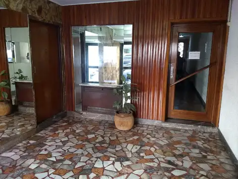 CONCORDIA 100, Piso 1