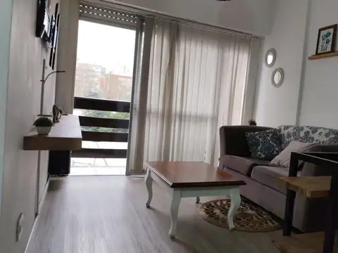 ALBERTI 2200, Piso 4