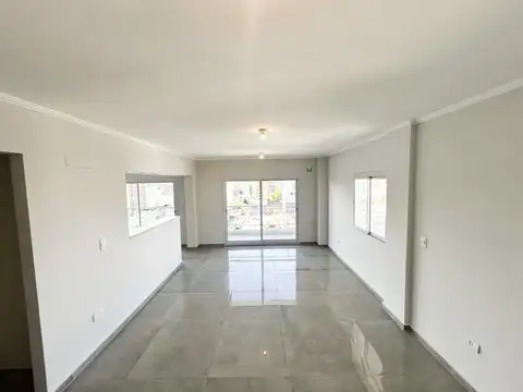 Departamento en Alquiler con 1 cocheras