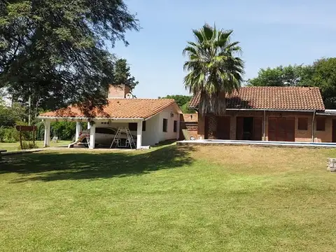 Casa 3 ambientes con 2 baños