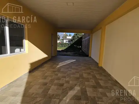 Casa 3 ambientes con 1 baño