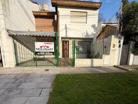 Casa 3 ambientes con 1 baño