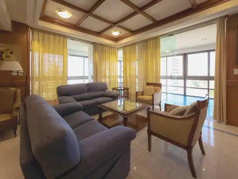 Departamento en Venta de 6 ambientes