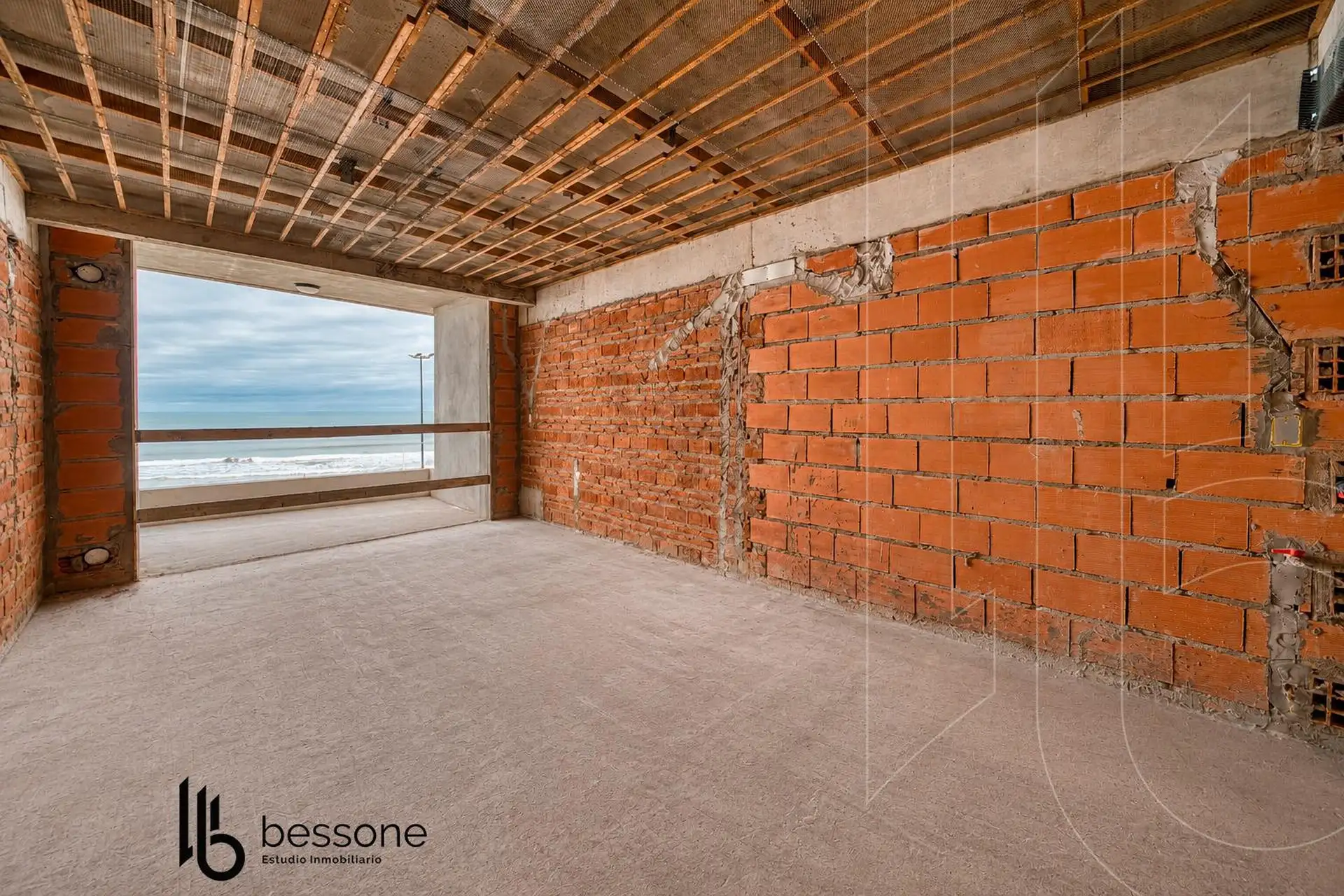 Depto 3 amb, 95m² con vistas al mar y ascensor — Constitución