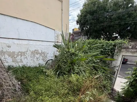 Terreno en Venta en Villa del Parque, USD 250.000