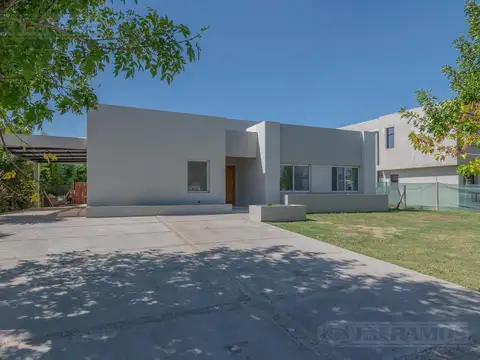 Av de los Lagos EL Canton Puerto 250.000 PG