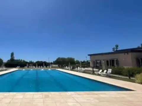 Terreno en Venta de 1006,0 m2