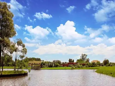 Lote de 1006 M2 en esquina en "Fincas de San Vicente II All Sporting"