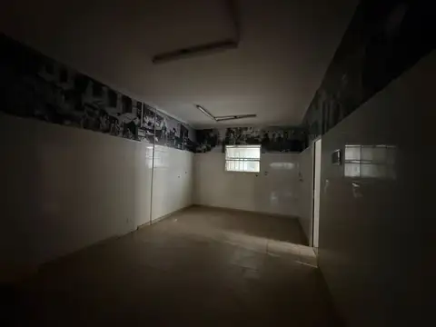 Local en Alquiler en Muñiz, $ 2.400.000