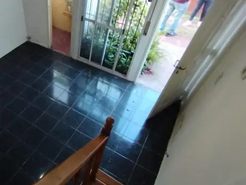 Depto Tipo Casa en Venta con 1 cocheras