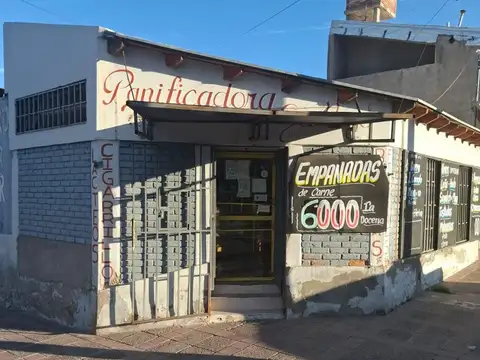 VENTA PANADERIA ,MINIMARKET ,CASA.