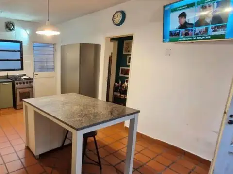 Depto Tipo Casa en Venta de 5 ambientes