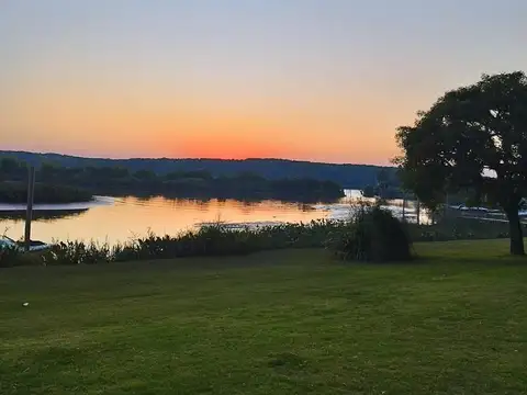 Isla Santa Monica 100