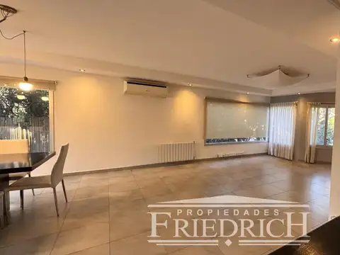 Casa en Venta en Francisco Alvarez, USD 275.000