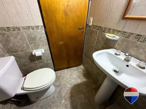 LOCALES Y MONOAMBIENTES  EN VENTA EN  EL JAGUEL