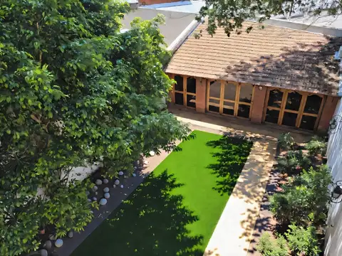 VENTA CASA 6 AMB C/ QUINCHO, JARDIN, ATICO,TERRAZA