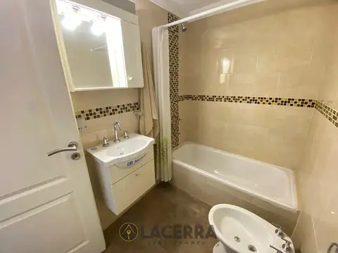 Depto Tipo Casa en Venta con 1 cocheras