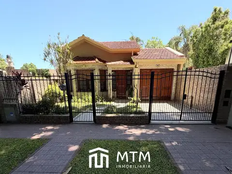 Casa en Venta Granadero Baigorria.