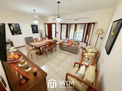 Casa en Venta en Granadero Baigorria, USD 180.000