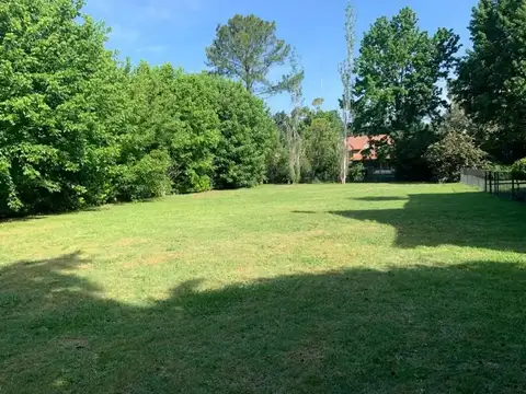 Terreno en Venta en Pilar Del Lago, USD 109.000