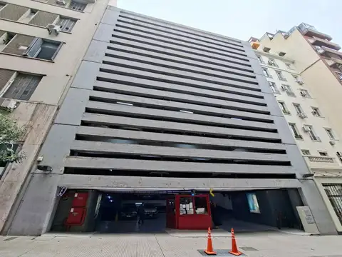 VENTA EXCLUSIVA COCHERA CATALINAS - RETIRO