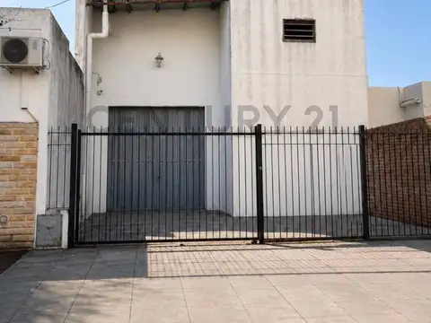 calle 10 entre 160 y 161 3800, Piso 0