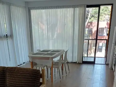 Departamento 3 Ambientes con 2 Cocheras y balcon con parrilla en Costa del Este