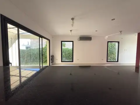 Casa en Venta 1 año