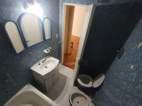 Av Gral Diaz Velez 3793 , Piso 2