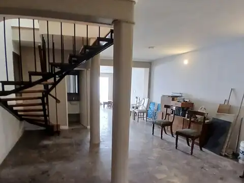 Casa en Alquiler de 4 dormitorios