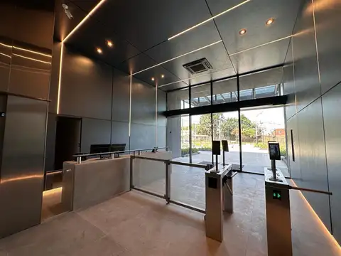 Oficina en Alquiler al Oeste