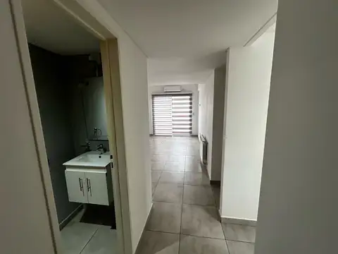 En Venta 3 Ambientes Con Cochera, Baulera y Agregados 8C