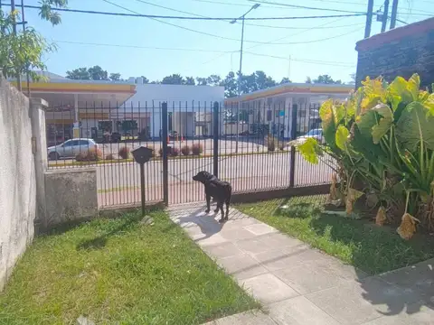 Casa en Venta en Ezpeleta Este, USD 70.000