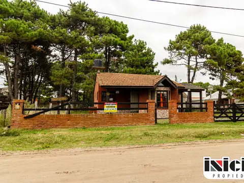 Casa funcional en entorno tranquilo - C1074
