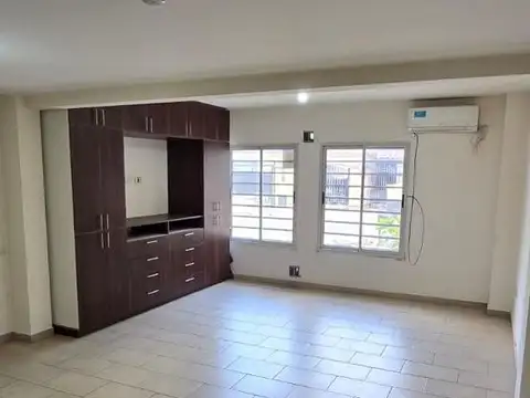 Departamento en Alquiler con 1 cochera