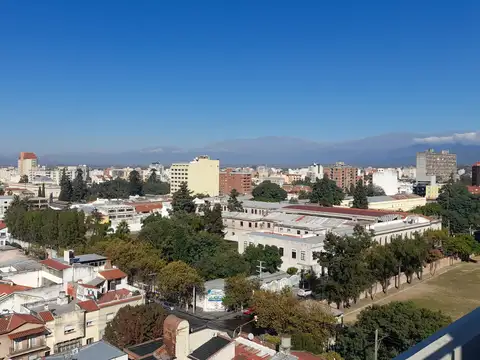 Departamento en Venta en Zona Centro, USD 200.000