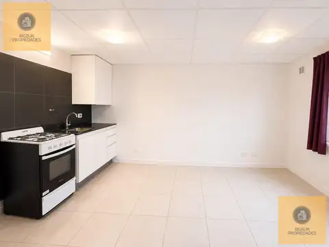 Oficina en Alquiler en San Carlos de Bariloche, $ 700.000
