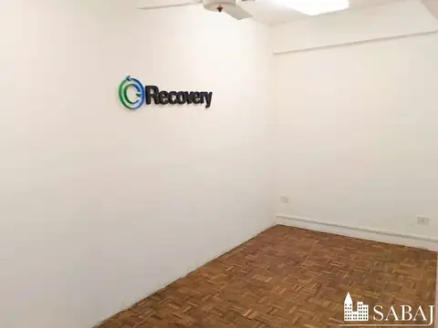 Suipacha capital 200, Piso 1