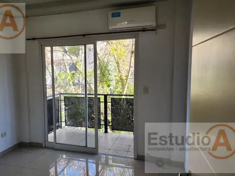 Departamento en Alquiler con 1 cochera