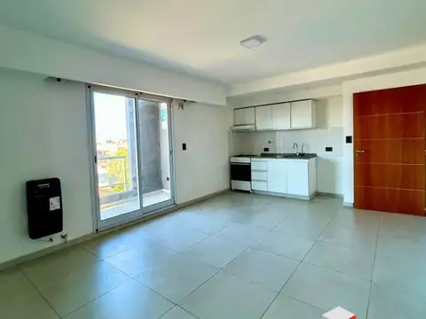17 DE AGOSTO 1600, Piso 3