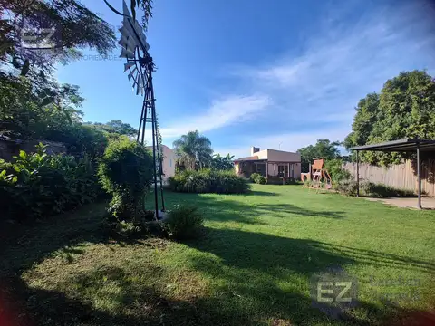 Casa 2 ambientes con 2 baños
