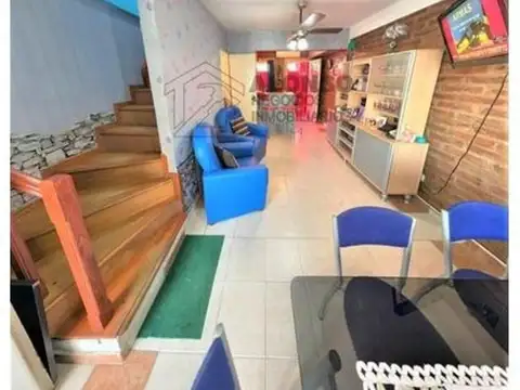 Depto Tipo Casa en Venta en Lanus Oeste, USD 85.000