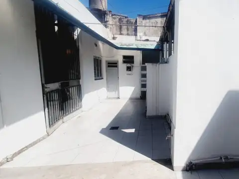Depto Tipo Casa en Venta de 1 dormitorio